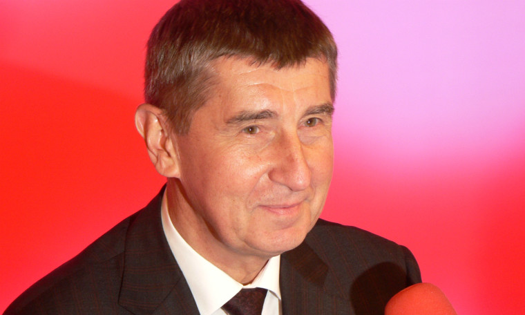 Andrej Babiš se chytře vyhnul politické pasti se snížením DPH u tisku