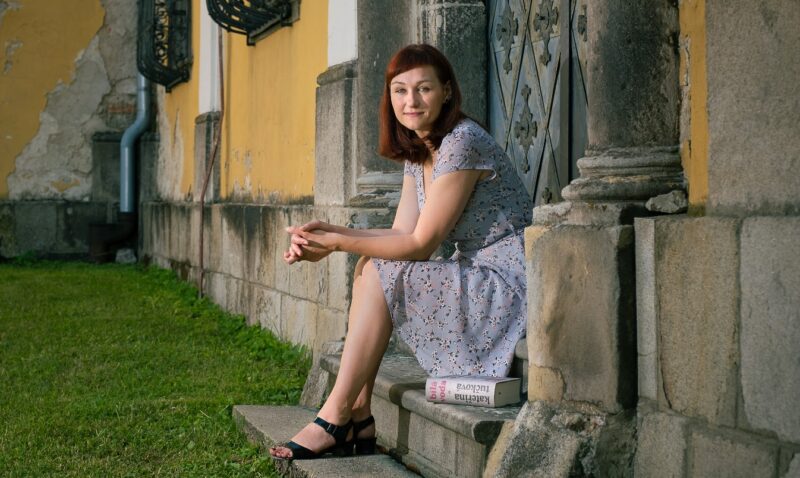 Nejprodávanější knihou roku 2022 se stal nový román Kateřiny Tučkové