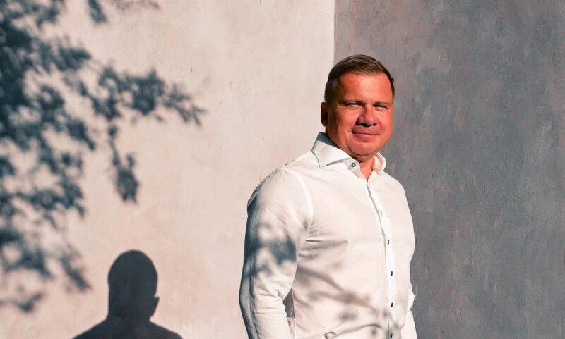 Mediální manažer Piskáček spouští novou publikační platformu Vlny.cz, startuje i Komunita