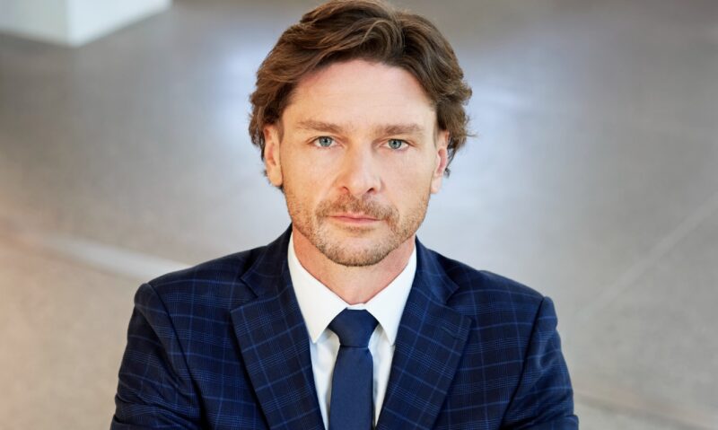 Strnadovo impérium má nového ředitele komunikace, přišel ze Škoda Auto