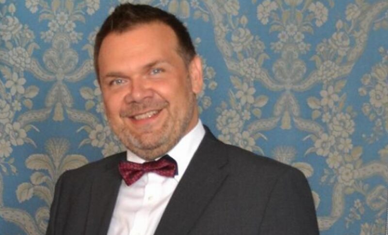 Baxovo ministerstvo spouští štědrý dotační program pro státem uznané „umělce“