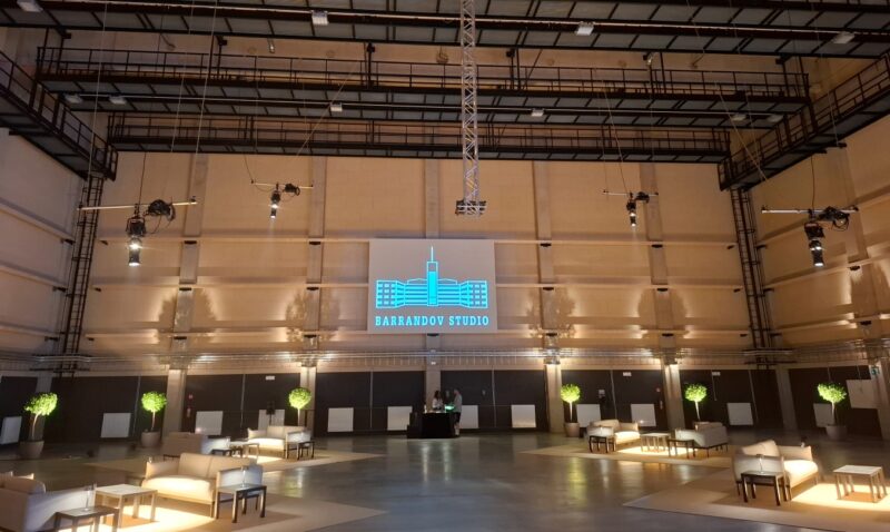 Dva nové ateliéry navýšily investice Barrandov Studio na více než miliardu za posledních deset let