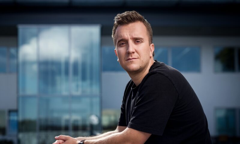 Mrzena se definitivně zařadil do marketingového týmu Novy jako šéf mediální strategie