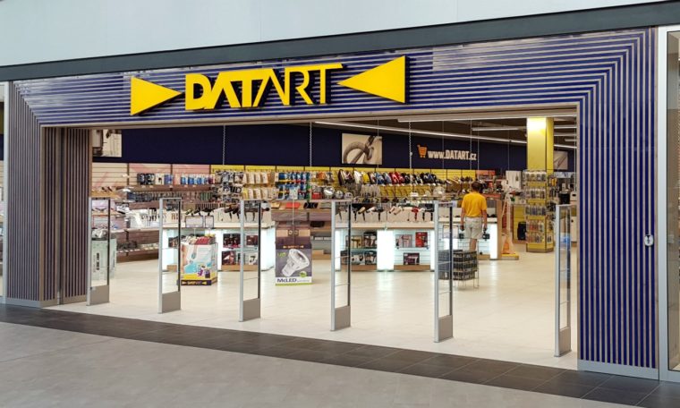 Síť prodejen Datart na česko-slovenském trhu zvedla tržby o 2,4 miliardy