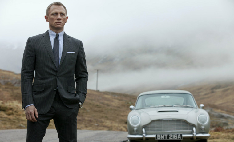 Kinodistributor Bonda skončil v milionové ztrátě