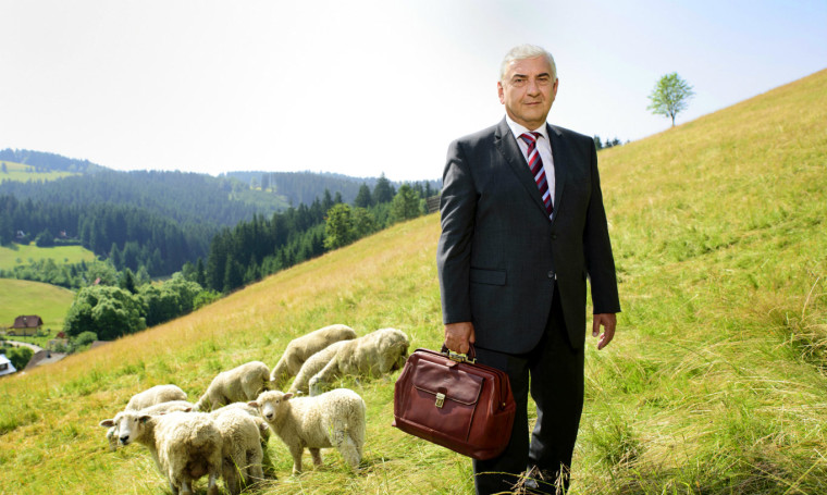 Podzim České televize: tři velké seriály, sitcom Marta a Věra plus komediální cyklus Kosmo