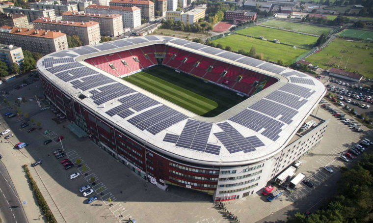 Číňané z CEFC převzali 100 procent stadionu v pražském Edenu