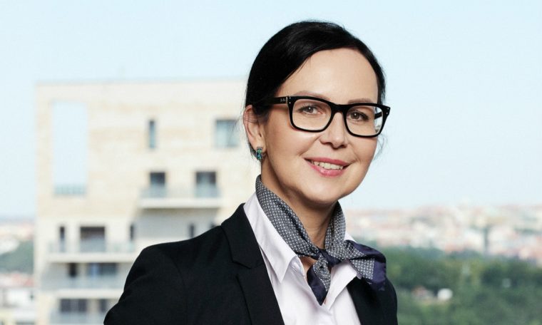Za český a slovenský Microsoft nově mluví Aleksieva, Čábelová se posouvá do regionu CEE