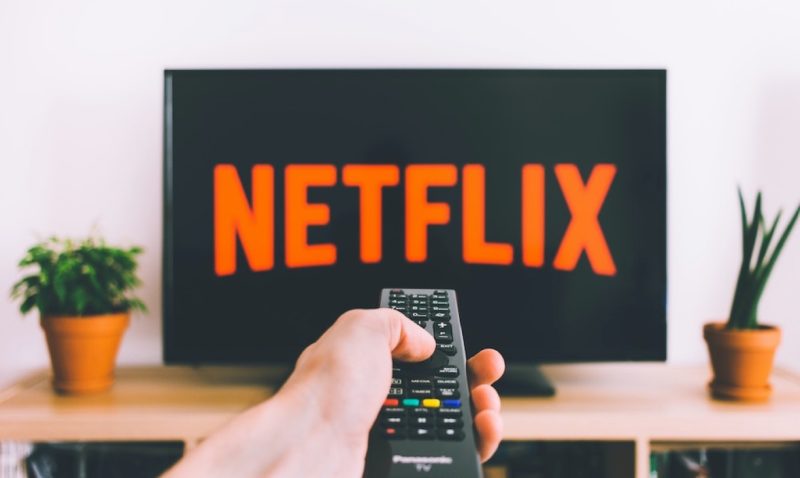 Počet předplatitelů Netflixu narostl na 222 milionů