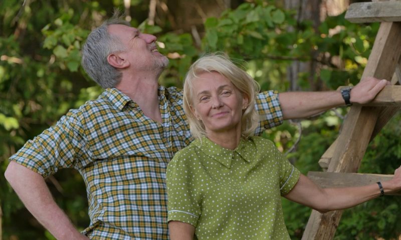 Režisérka Parkanová točí nový film s Veronikou Žilkovou a Martinem Fingerem