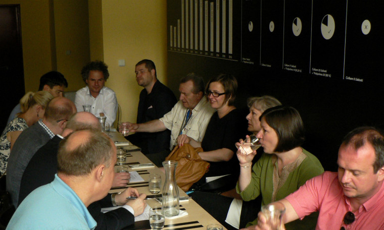 Filmaři zpracovávali Sobotku, komerční televize a online hráči „spali“