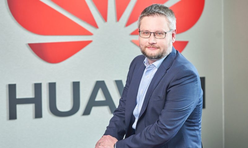 Za českou pobočku Huawei bude mluvit Janeček