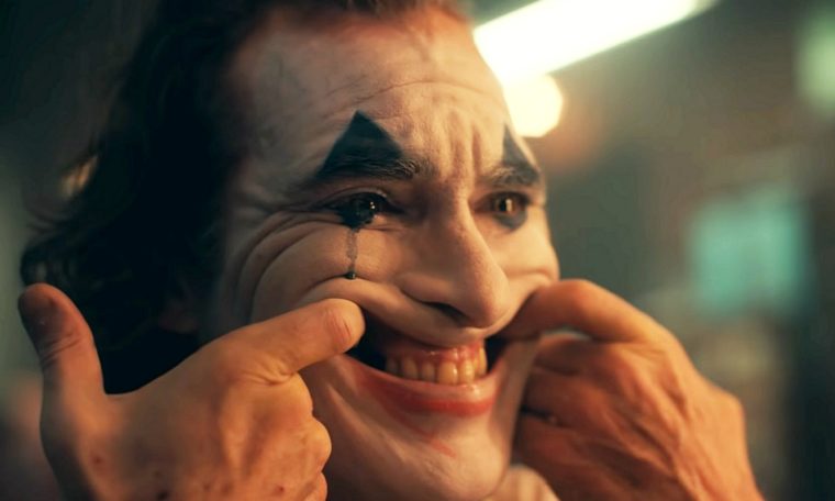 Batmanovský Joker za několik dnů překoná hranici 1 miliardy dolarů za prodej kinolístků