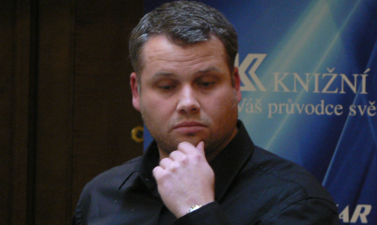 Distributor e-knih Wooky loni spadl do milionové ztráty