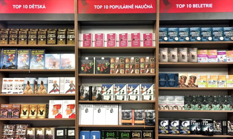 Odhad knihkupců a nakladatelů: český knižní trh loni stoupl o 300 milionů