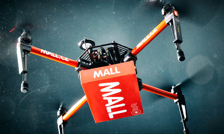 E-shop Mall.cz otestuje posílání zásilek prostřednictvím dronů