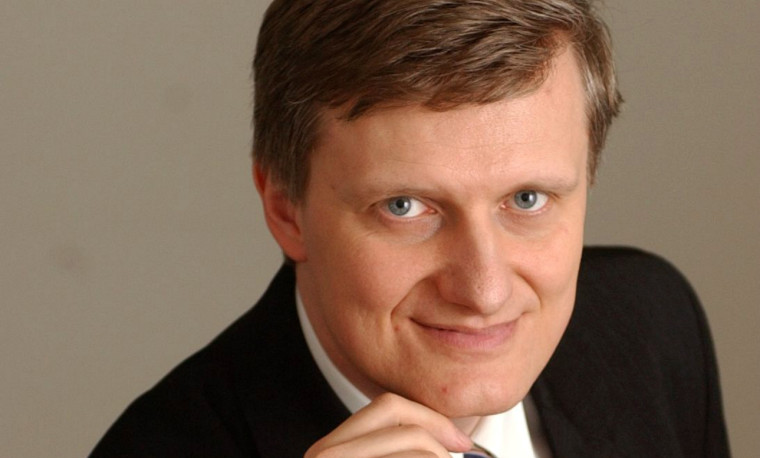Marcel Procházka posiluje v Radiokomunikacích