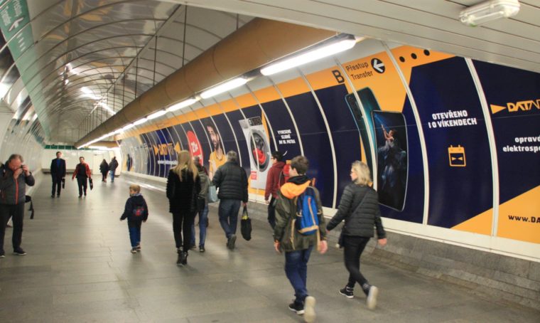 MetroZoom podle vlastních slov přebírá další reklamní plochy v pražském metru
