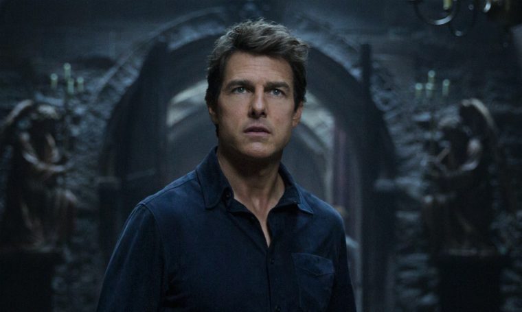 Mumie s Tomem Cruisem se za dva týdny v kinech přiblížila 300 milionům dolarů