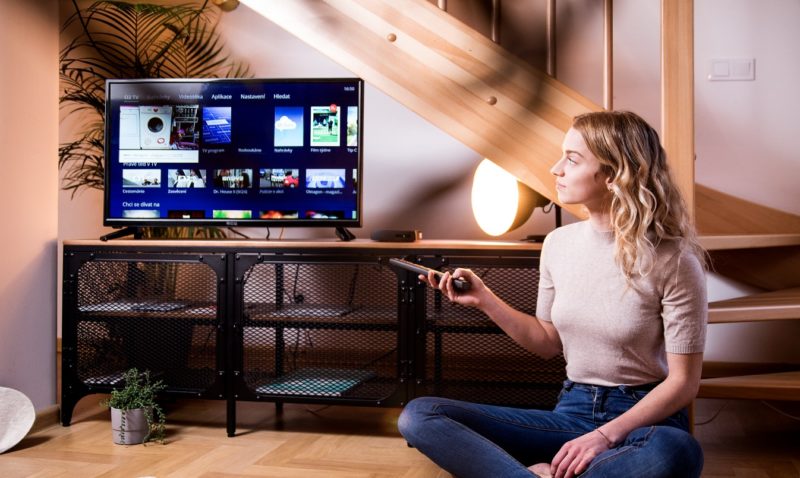 Diváci O2 TV nebudou moci přeskakovat reklamy TV Prima, operátor na oplátku upozadí primácké kanály