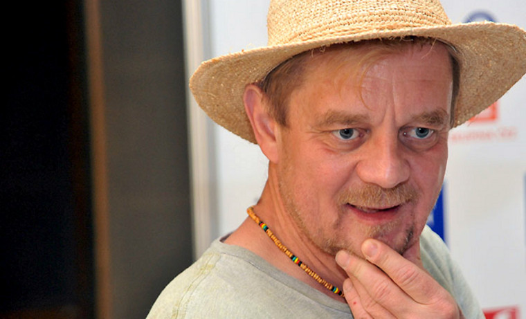 Bakalova Economia chce vydělávat na online kašpařinách