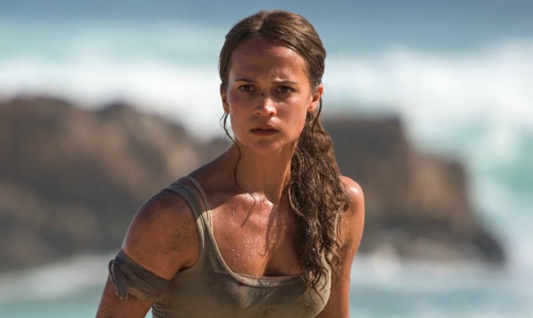 Blockbuster Warner Bros. Tomb Raider odstartoval se 126 miliony dolarů