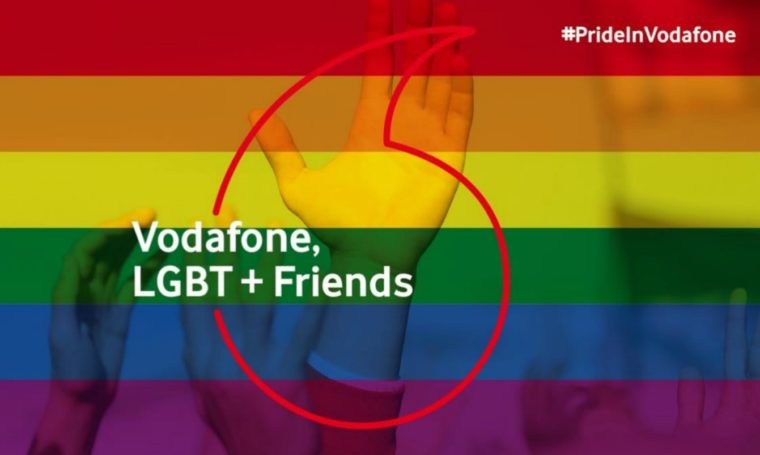 Vodafone může přijít o část zákazníků, lidem se nelíbí partnerství operátora s Prague Pride