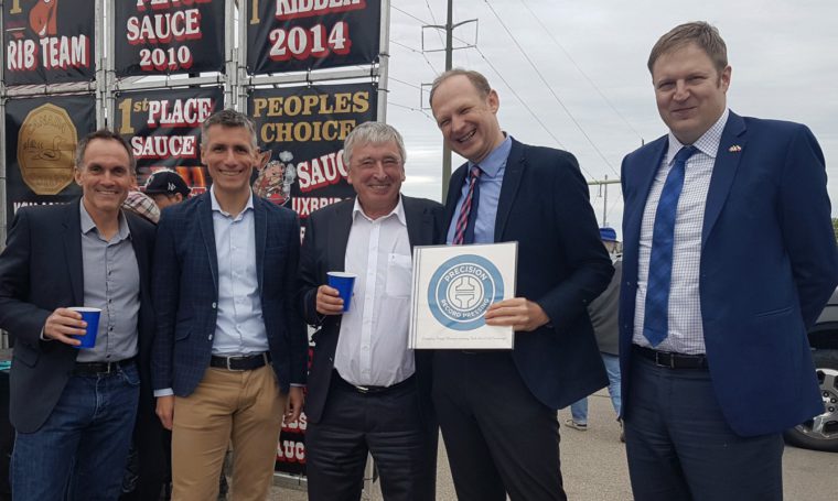 Výrobce desek, CD a DVD GZ Media otevřel novou lisovnu vinylů v Kanadě